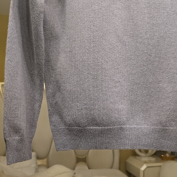 Cashmere Elegant Gray Turtleneck Sweater EUC - Picture 4 of 13